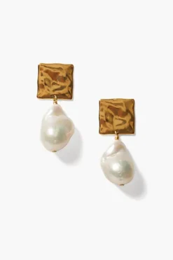 Chan Luu Earrings^Minerva Earrings Gold White Pearl